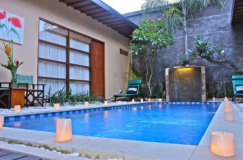 The Vie Villa Legian Εξωτερικό φωτογραφία